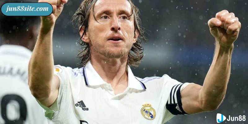 Tiền Vệ Xuất Sắc Nhất Mọi Thời Đại Luka Modric